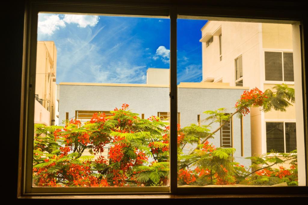 เซอรีน บูทิก โฮเต็ล Hotel บังกาลอร์ ภายนอก รูปภาพ